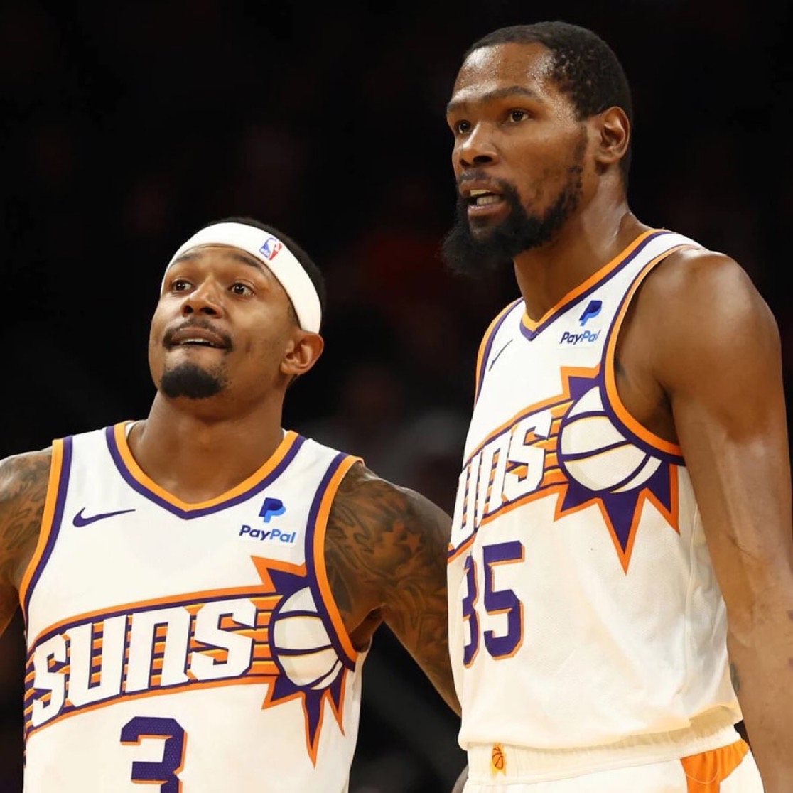 包含NBA季后赛赛程吃紧，菲尼克斯太阳转会期临场应变，媒体盛赞，高层口径保持一致的词条