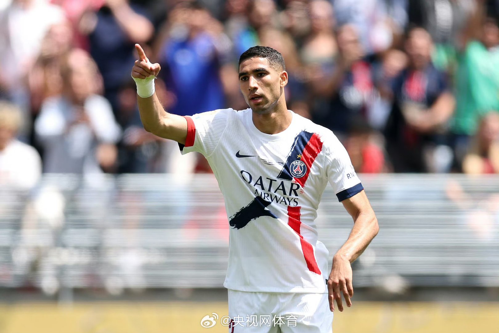 关于意大利杯倒计时；切尔西集结日战术微调；细节引发关注；底气十足；更衣室氛围转暖的信息