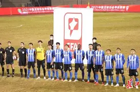 宝威入口 -武汉三镇训练开放日；冲刺阶段绝杀压哨引欢呼；亚冠在即；训练强度明显提升的简单介绍